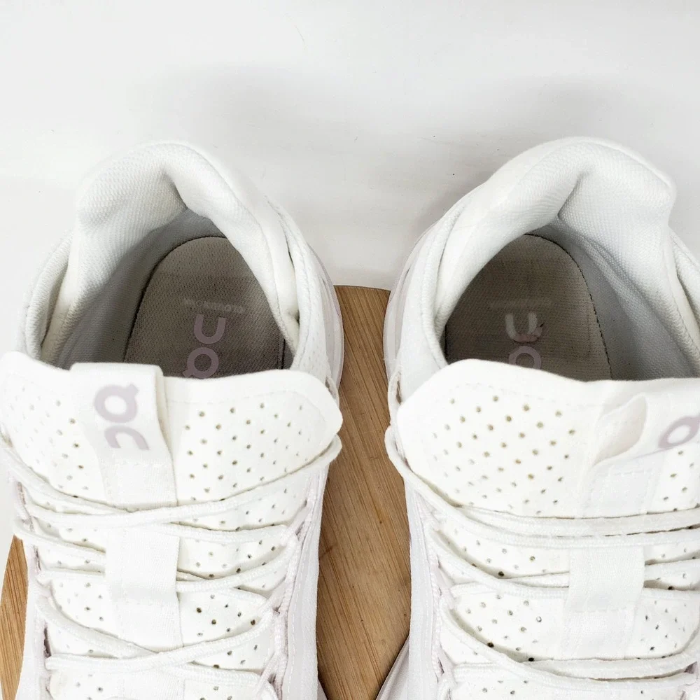 On Cloudnova Shoes Womens 11 White Sneaker Casual Gym Running Comfort